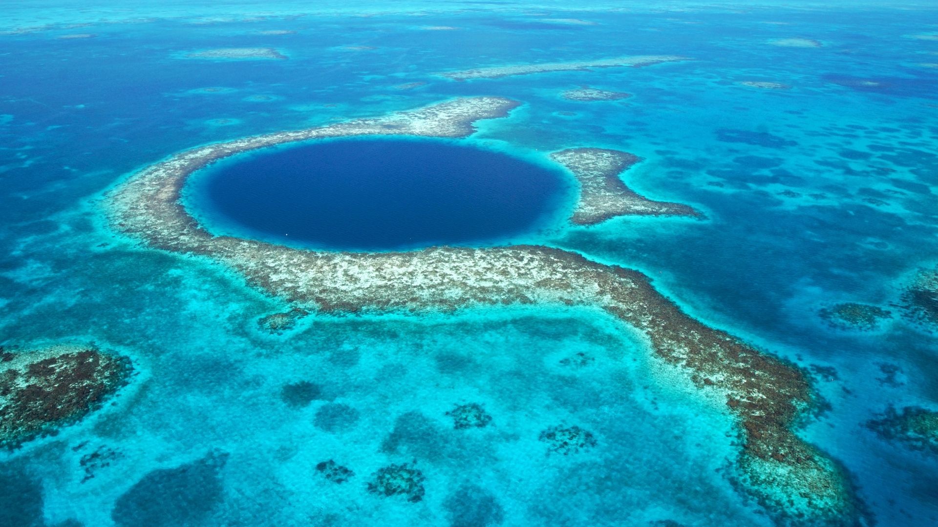 cheapest places to travel to Caribbean Belize