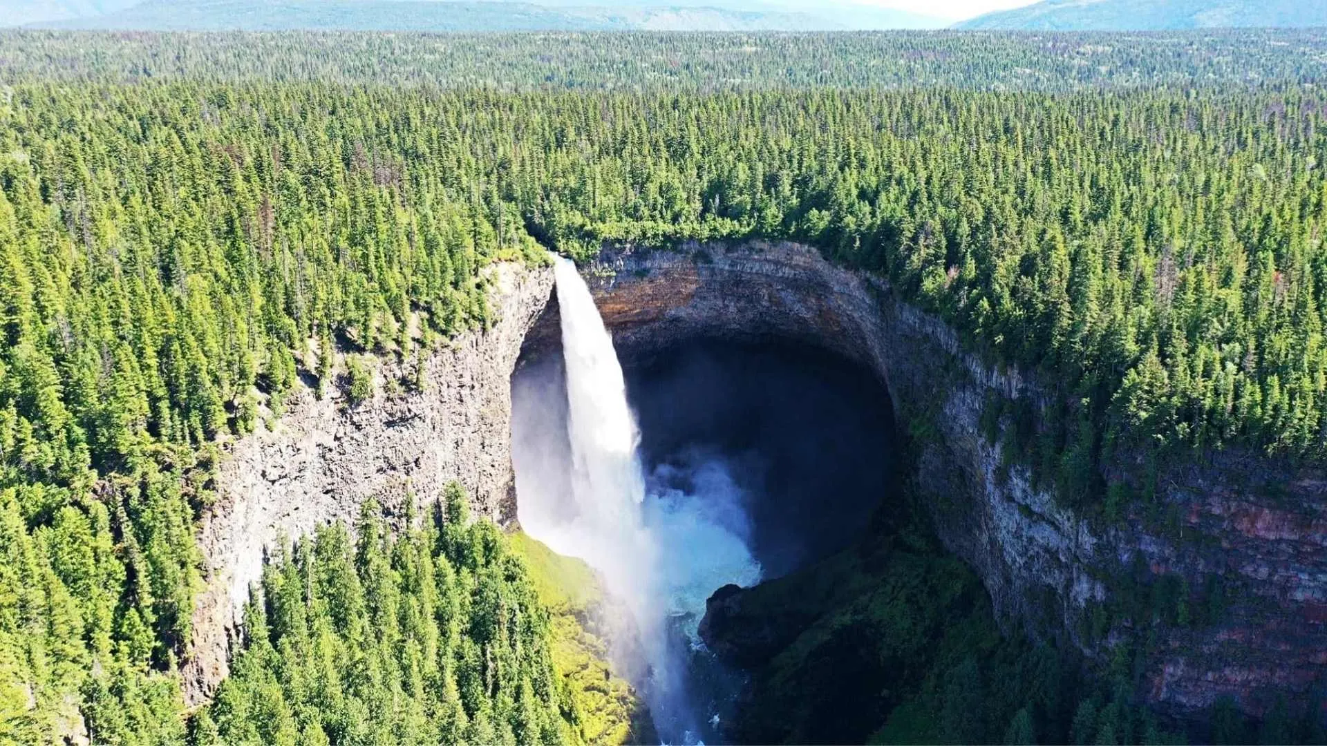 Helmcken Falls Canada beautiful waterfalls