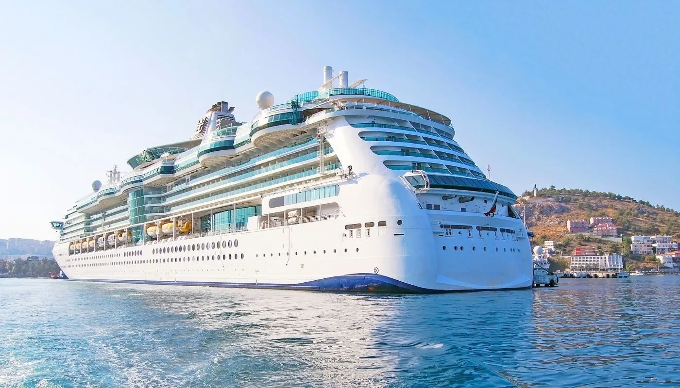 Panama cruises