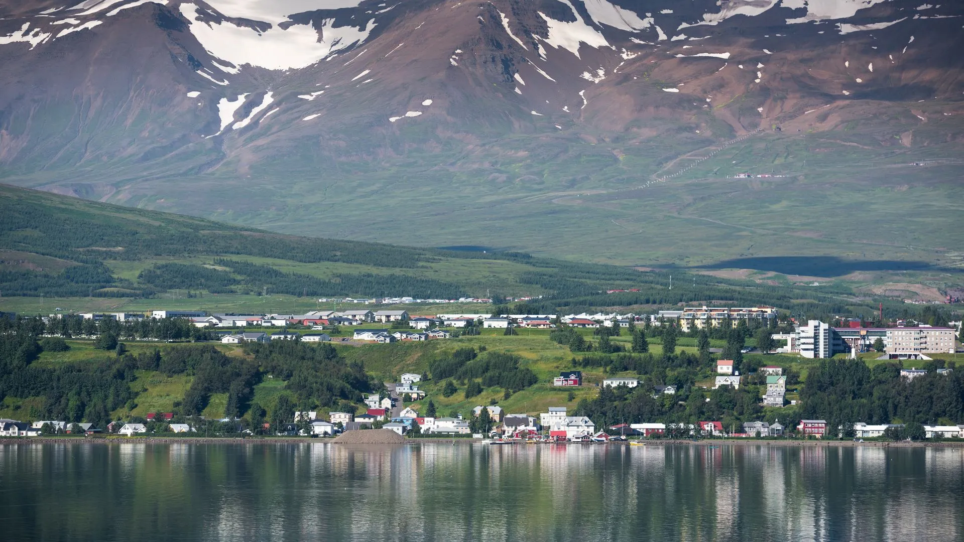 cruise ports in iceland