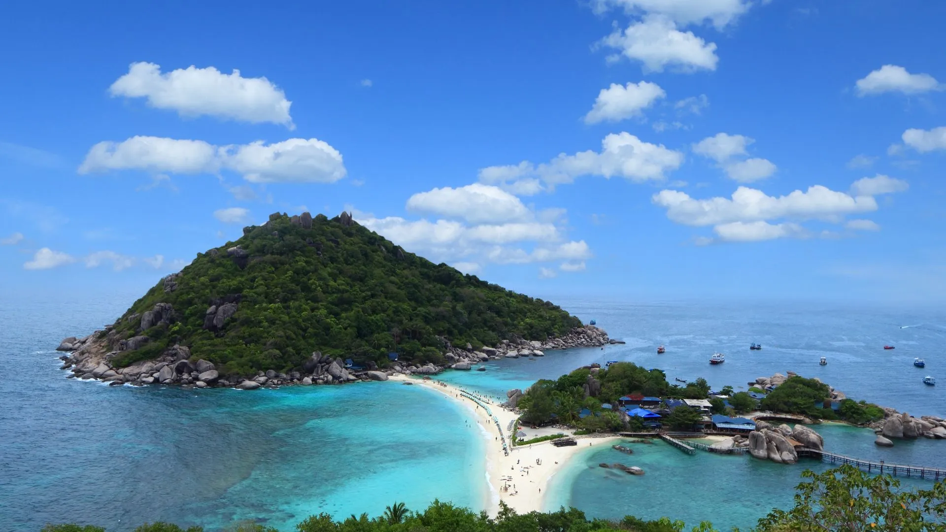 koh tao overwater bungalows in thailand