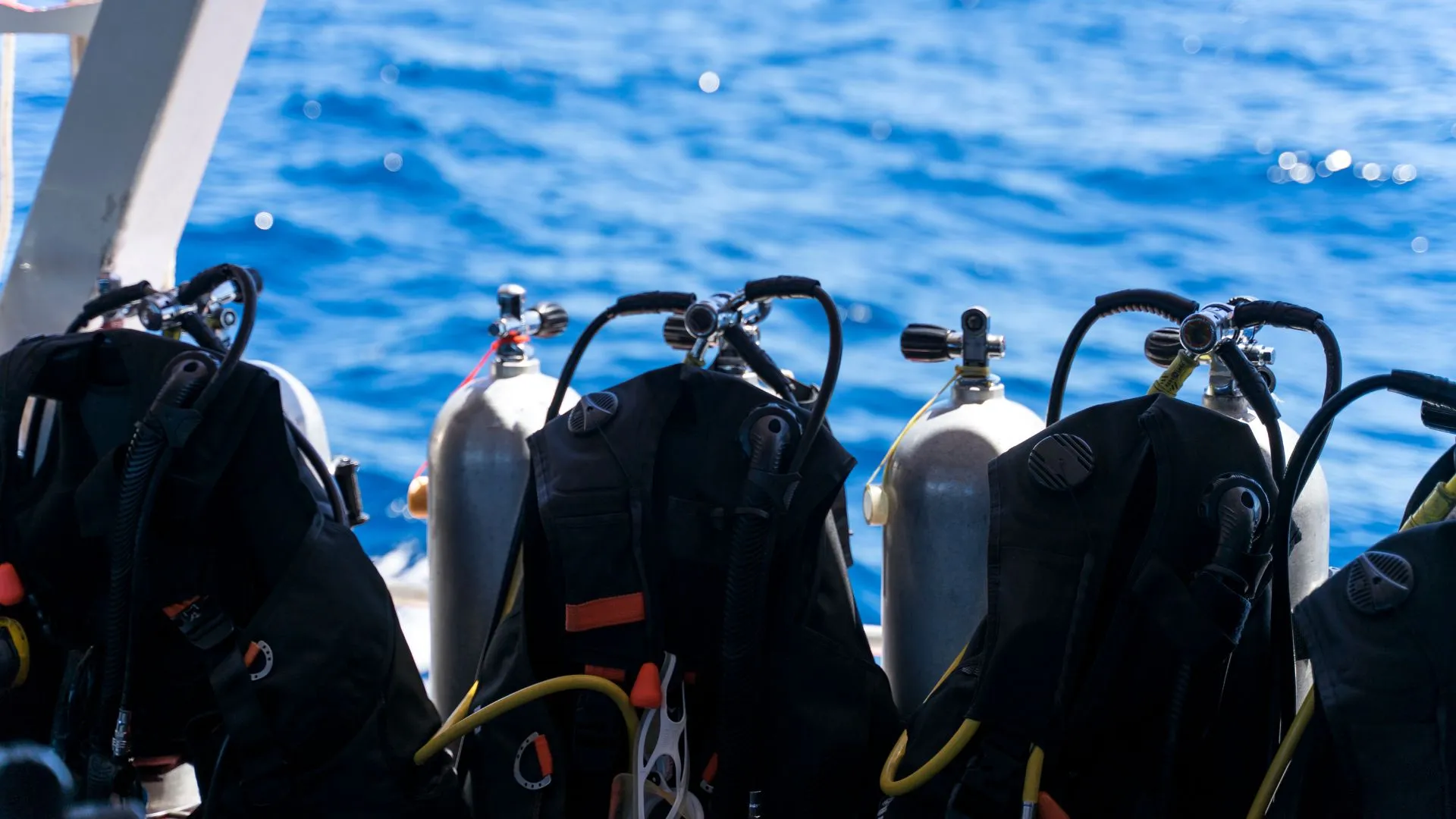 scuba diving equipment list