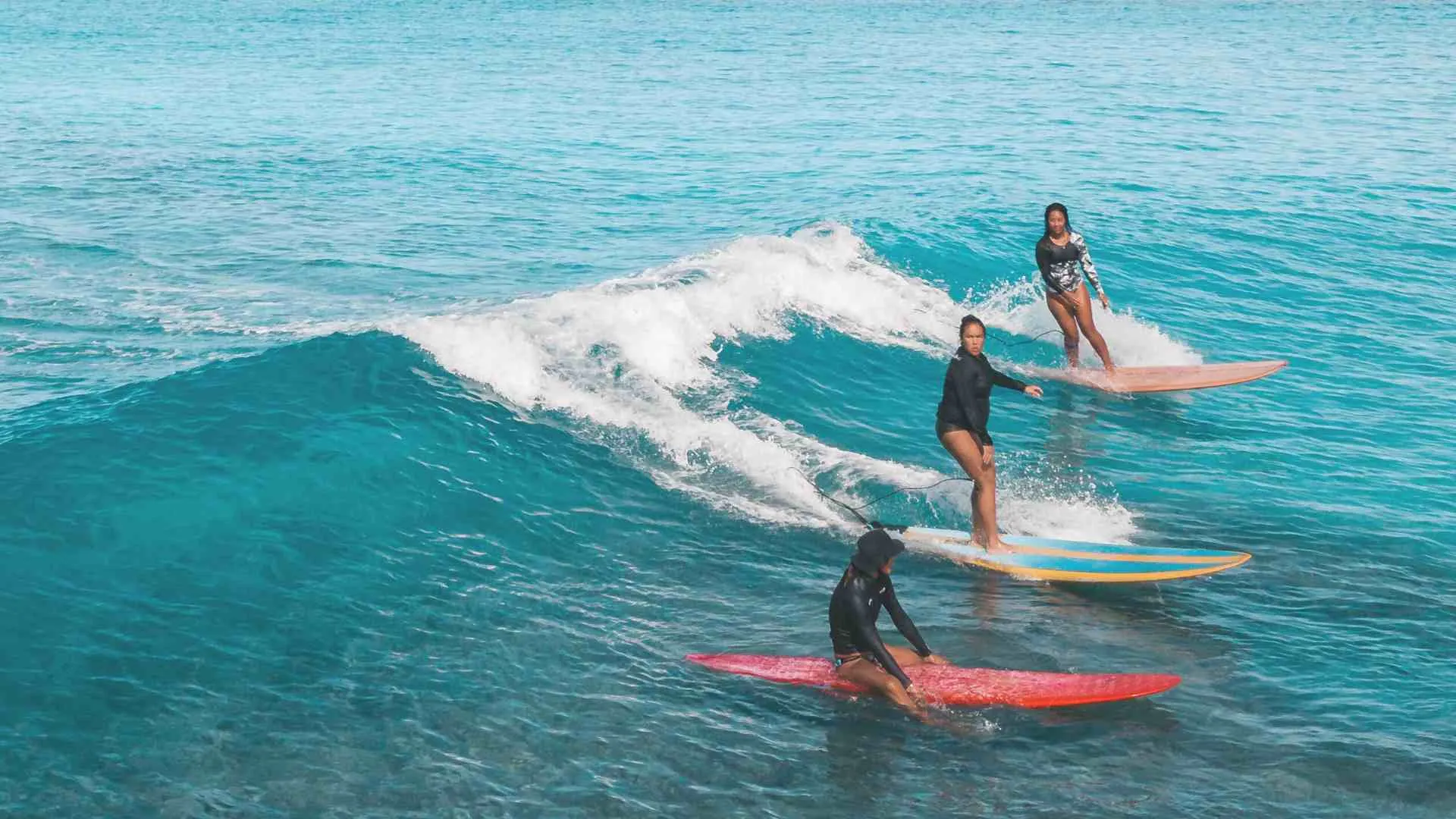 beginner surfing on the big island