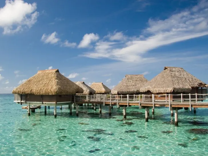 panama overwater bungalows