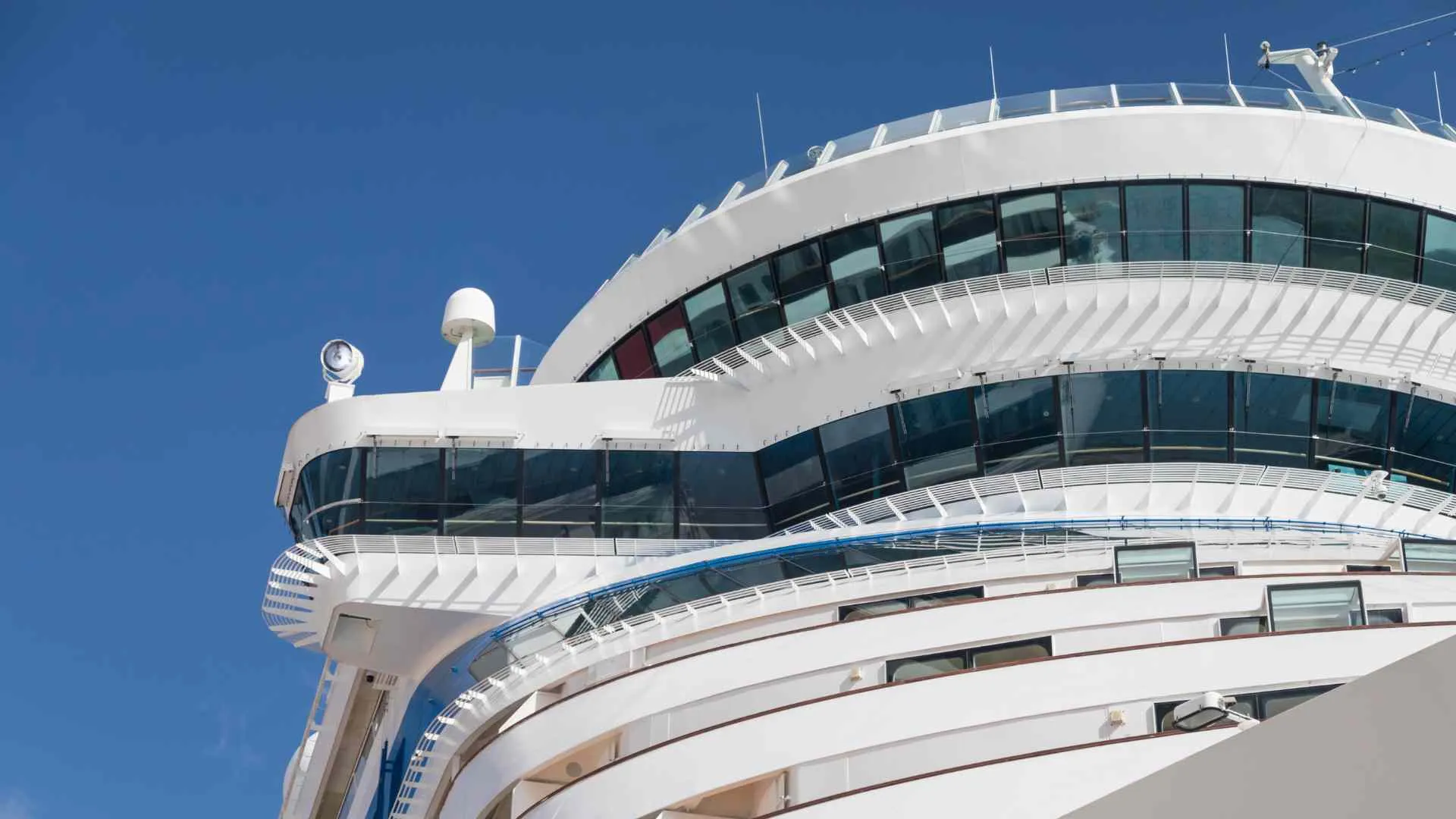 cruise ship 360 deck