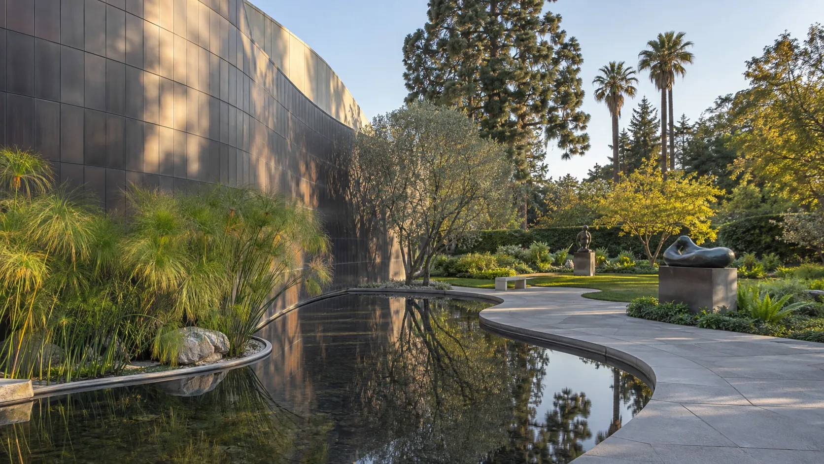 Curved exterior and sculpture garden at the Norton Simon Museum.
