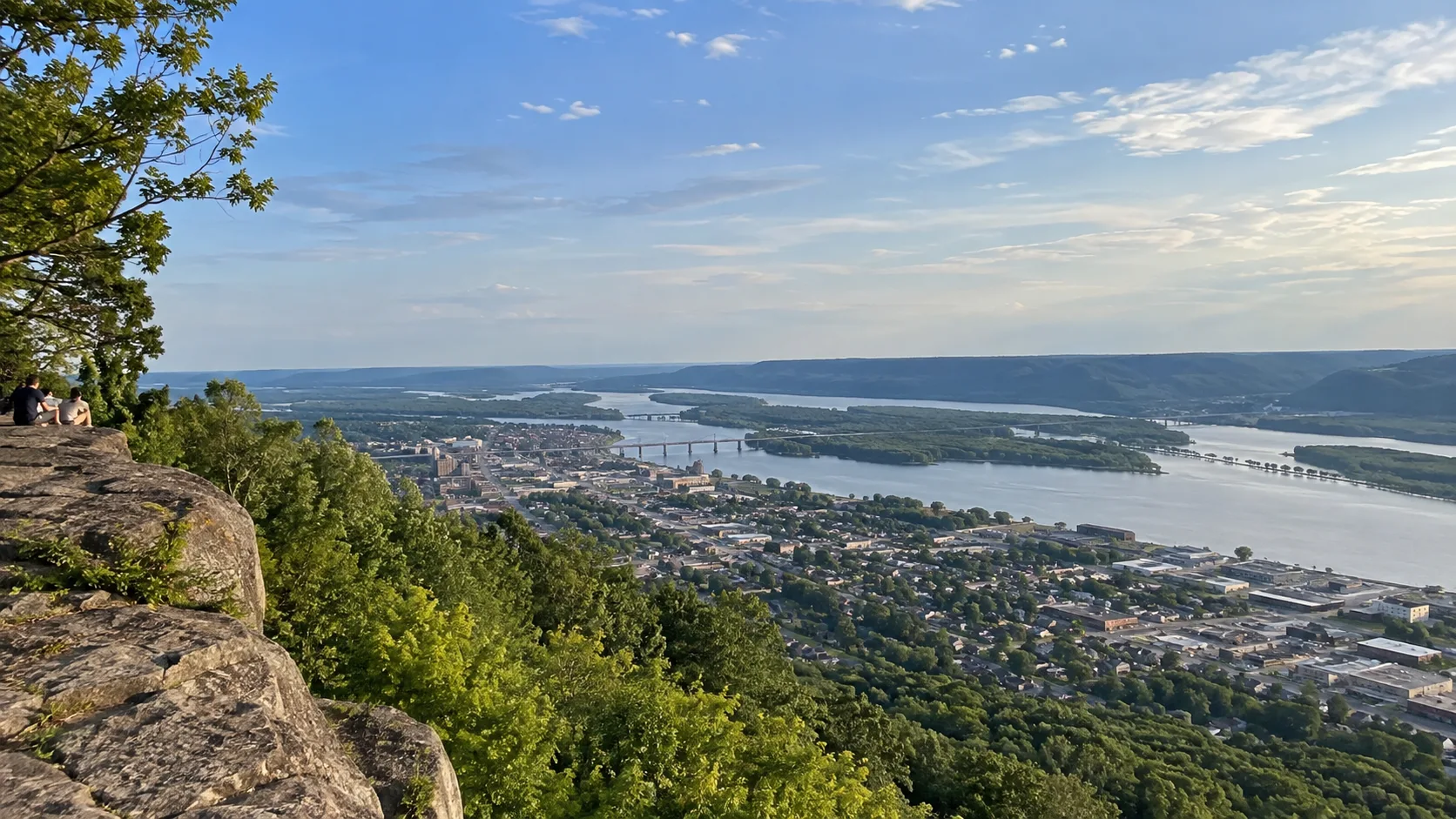 Mississippi River and La Crosse viewed from Grandad Bluff.